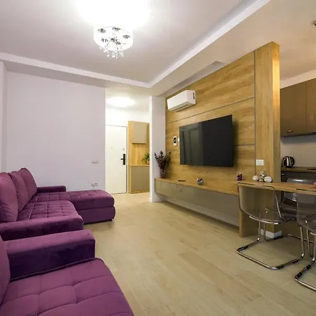 Purple Luxury On Appartamento Mamaia