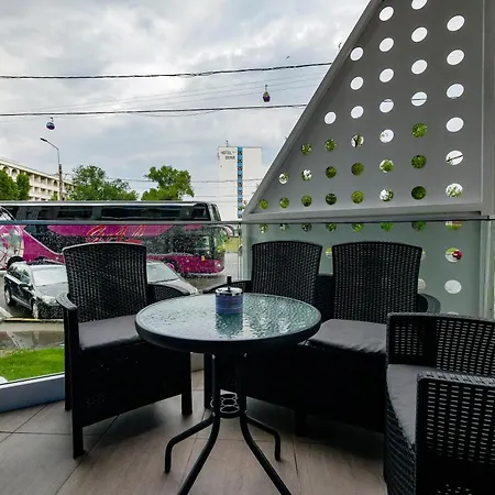 Purple Luxury On Appartamento Mamaia